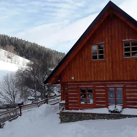 Roubenka U Milanka Chalet *