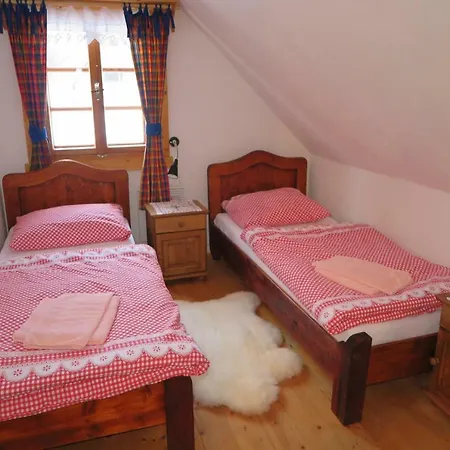 Roubenka U Milanka Chalet